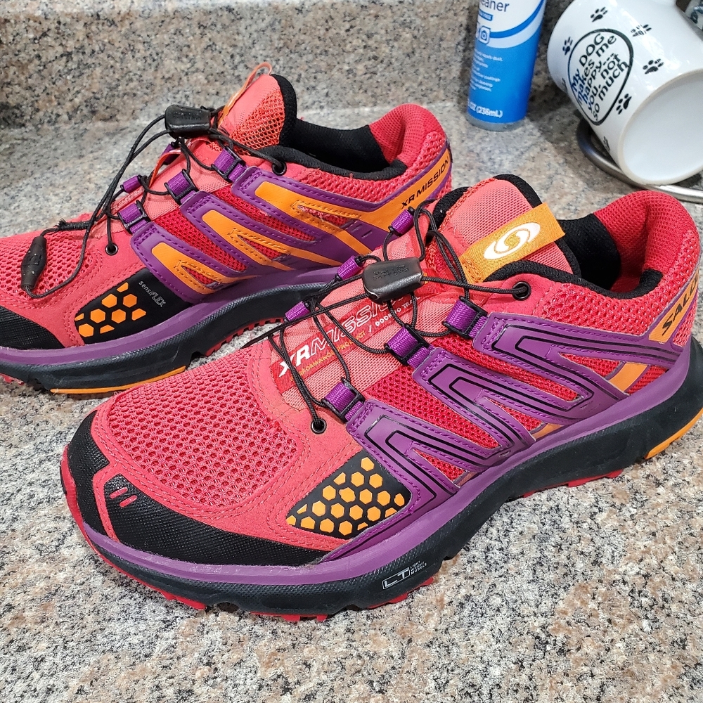 Women's Salomon Running Shoes